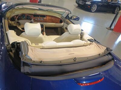 2001 Jaguar XK8   - Photo 30 - Boca Raton, FL 33431