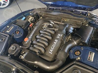 2001 Jaguar XK8   - Photo 42 - Boca Raton, FL 33431
