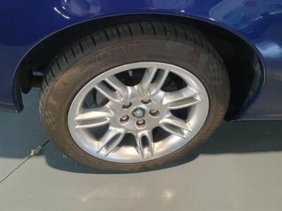2001 Jaguar XK8   - Photo 62 - Boca Raton, FL 33431