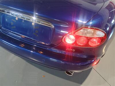 2001 Jaguar XK8   - Photo 59 - Boca Raton, FL 33431