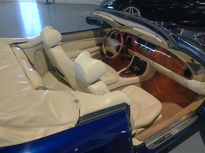 2001 Jaguar XK8   - Photo 25 - Boca Raton, FL 33431
