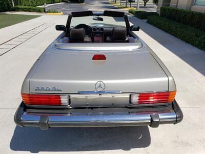 1987 Mercedes-Benz 560 SL   - Photo 14 - Boca Raton, FL 33431