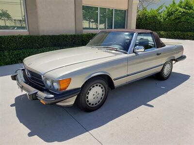 1987 Mercedes-Benz 560 SL   - Photo 22 - Boca Raton, FL 33431