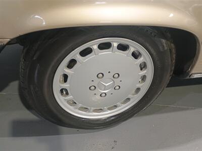 1987 Mercedes-Benz 560 SL  ONE OWNER - Photo 59 - Boca Raton, FL 33431