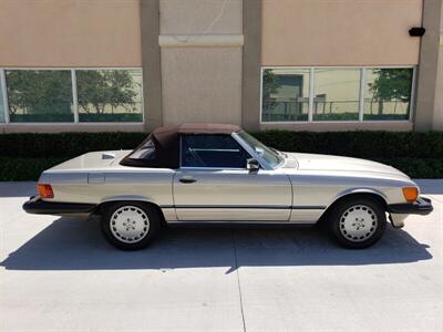 1987 Mercedes-Benz 560 SL   - Photo 30 - Boca Raton, FL 33431