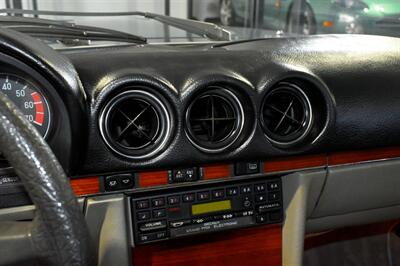 1983 Mercedes-Benz 380 SL   - Photo 29 - Boca Raton, FL 33431