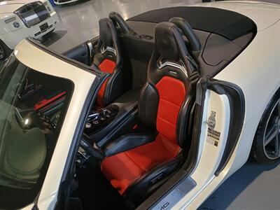 2018 Mercedes-Benz Mercedes-AMG amg gt convertible   - Photo 13 - Boca Raton, FL 33431