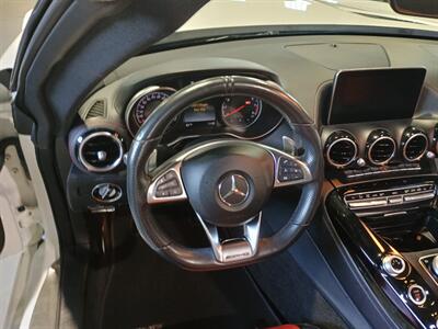 2018 Mercedes-Benz Mercedes-AMG amg gt convertible   - Photo 17 - Boca Raton, FL 33431
