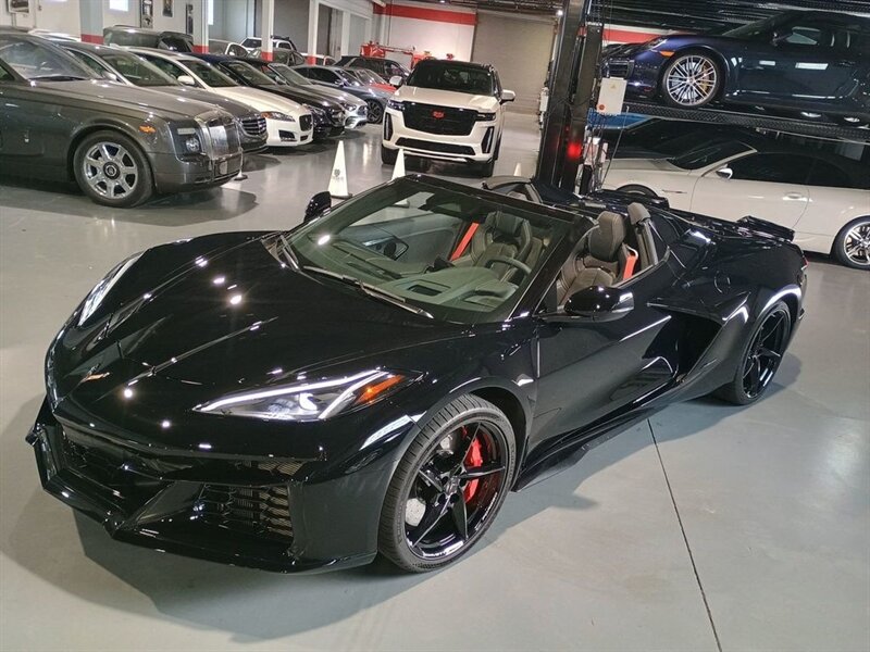 2025 Chevrolet Corvette E-Ray  ONE OWNER