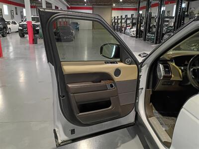 2020 Land Rover Range Rover Sport HSE  SPORT - Photo 12 - Boca Raton, FL 33431