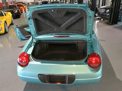 2002 Ford Thunderbird Deluxe   - Photo 39 - Boca Raton, FL 33431