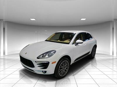 2015 Porsche Macan S  ONE OWNER SUV