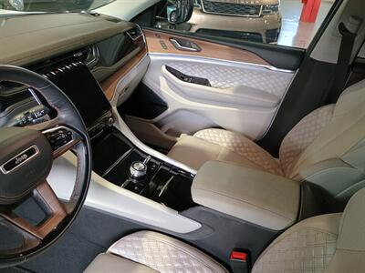 2022 Jeep Grand Cherokee Summit 4xe   - Photo 17 - Boca Raton, FL 33431