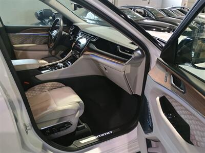 2022 Jeep Grand Cherokee Summit 4xe   - Photo 30 - Boca Raton, FL 33431