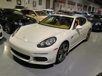 2014 Porsche Panamera Sedan