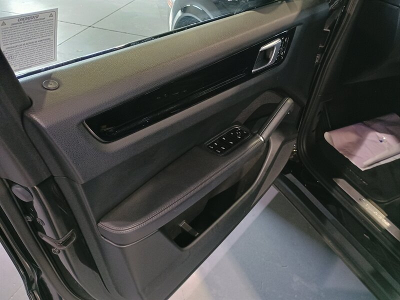 2019 Porsche Cayenne 25