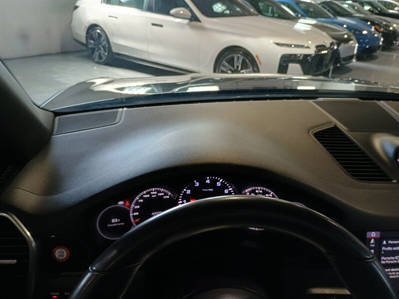 2019 Porsche Cayenne 41
