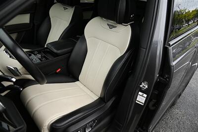 2018 Bentley Bentayga Onyx Edition   - Photo 29 - Boca Raton, FL 33431