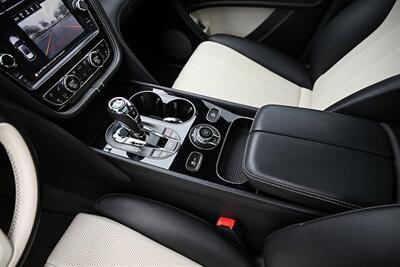 2018 Bentley Bentayga Onyx Edition   - Photo 32 - Boca Raton, FL 33431