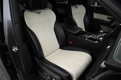 2018 Bentley Bentayga Onyx Edition   - Photo 14 - Boca Raton, FL 33431