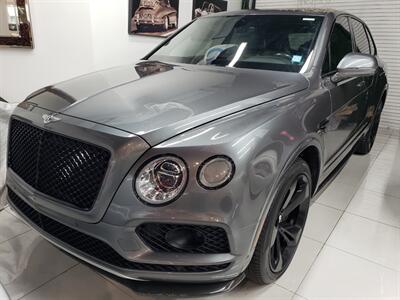 2018 Bentley Bentayga Onyx Edition   - Photo 1 - Boca Raton, FL 33431