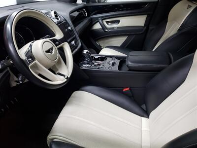 2018 Bentley Bentayga Onyx Edition   - Photo 11 - Boca Raton, FL 33431