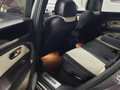 2018 Bentley Bentayga Onyx Edition   - Photo 9 - Boca Raton, FL 33431