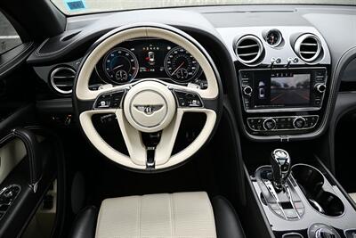 2018 Bentley Bentayga Onyx Edition   - Photo 24 - Boca Raton, FL 33431