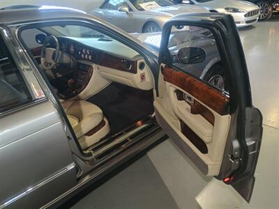 1999 Bentley Arnage - Photo 59 - Boca Raton, FL 33431