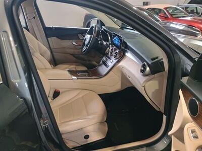 2020 Mercedes-Benz GLC GLC 300 4MATIC   - Photo 4 - Boca Raton, FL 33431