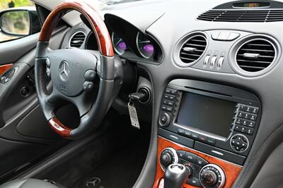 2006 Mercedes-Benz SL 500 ONE OWNER - Photo 17 - Boca Raton, FL 33431