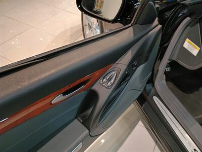 2006 Mercedes-Benz SL 500  ONE OWNER - Photo 12 - Boca Raton, FL 33431