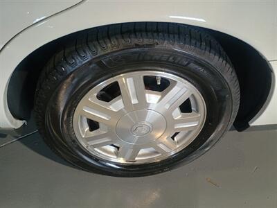 2004 Cadillac DeVille   - Photo 48 - Boca Raton, FL 33431