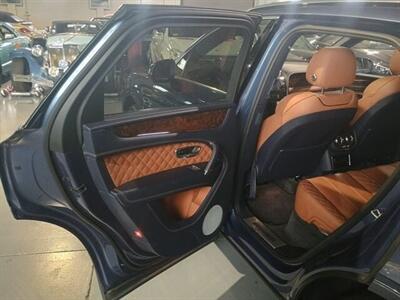 2017 Bentley Bentayga W12   - Photo 12 - Boca Raton, FL 33431