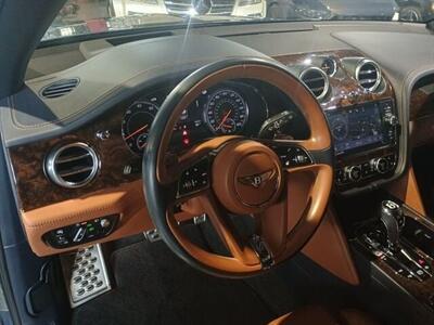 2017 Bentley Bentayga W12   - Photo 16 - Boca Raton, FL 33431