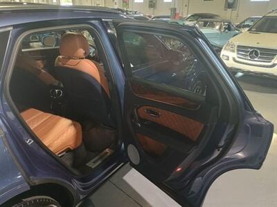 2017 Bentley Bentayga W12 - Photo 9 - Boca Raton, FL 33431