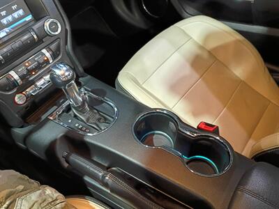 2015 Ford Mustang EcoBoost Premium convertible - Photo 27 - Boca Raton, FL 33431