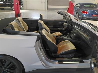 2015 Ford Mustang EcoBoost Premium convertible - Photo 29 - Boca Raton, FL 33431