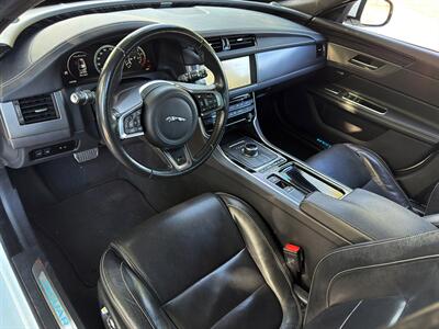 2019 Jaguar XF Sportbrake S   - Photo 41 - Boca Raton, FL 33431