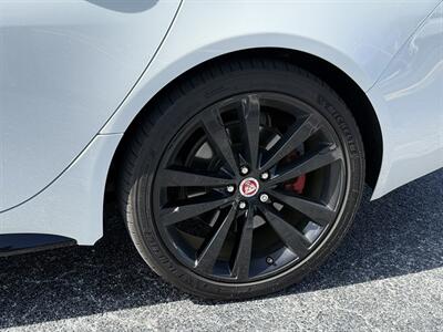 2019 Jaguar XF Sportbrake S   - Photo 12 - Boca Raton, FL 33431