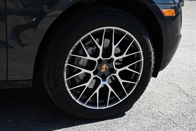 2017 Porsche Macan S   - Photo 16 - Boca Raton, FL 33431