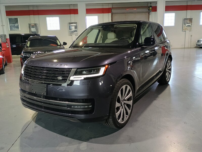 2023 Land Rover Range Rover P530 SE  SUV - Photo 1 - Boca Raton, FL 33431