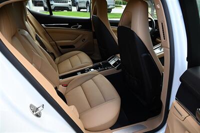 2016 Porsche Panamera   - Photo 24 - Boca Raton, FL 33431