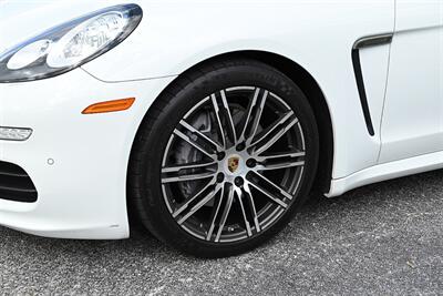 2016 Porsche Panamera   - Photo 11 - Boca Raton, FL 33431