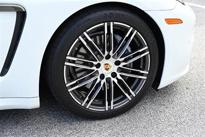 2016 Porsche Panamera   - Photo 16 - Boca Raton, FL 33431