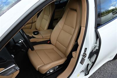 2016 Porsche Panamera   - Photo 39 - Boca Raton, FL 33431