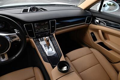 2016 Porsche Panamera   - Photo 32 - Boca Raton, FL 33431