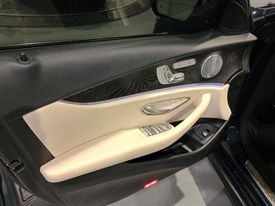 2017 Mercedes-Benz E 300 4MATIC - Photo 14 - Boca Raton, FL 33431