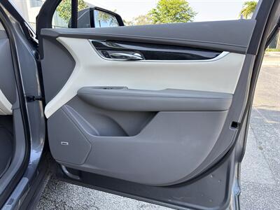 2021 Cadillac XT6 Premium Luxury   - Photo 19 - Boca Raton, FL 33431