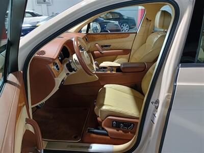 2019 Bentley Bentayga V8   - Photo 14 - Boca Raton, FL 33431
